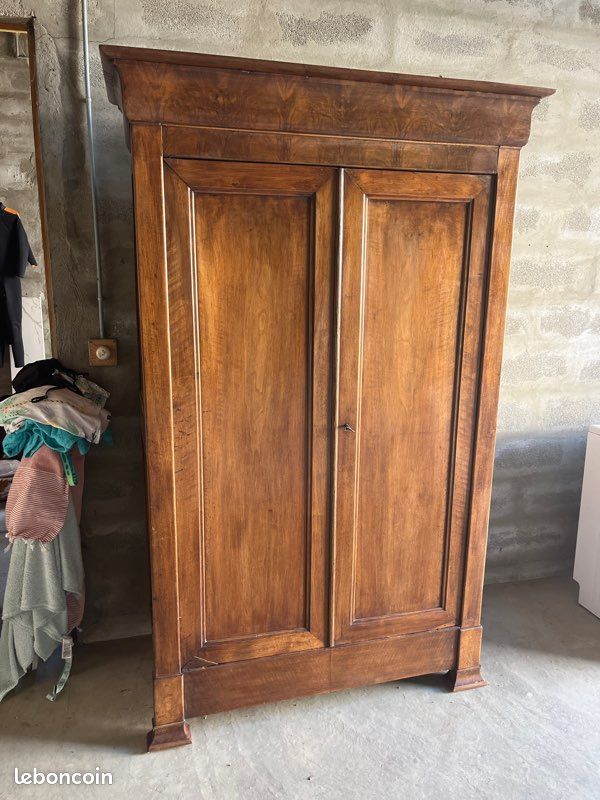Petite Armoire salon (image 1)