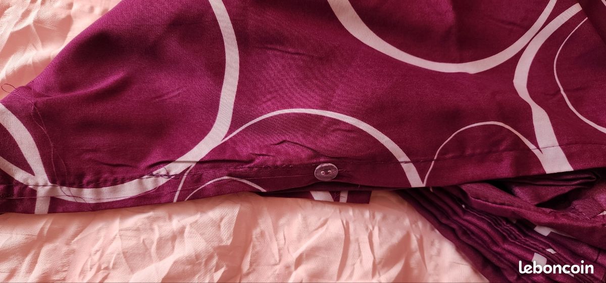 Housse couette NEUVE 220X240 (image 2)