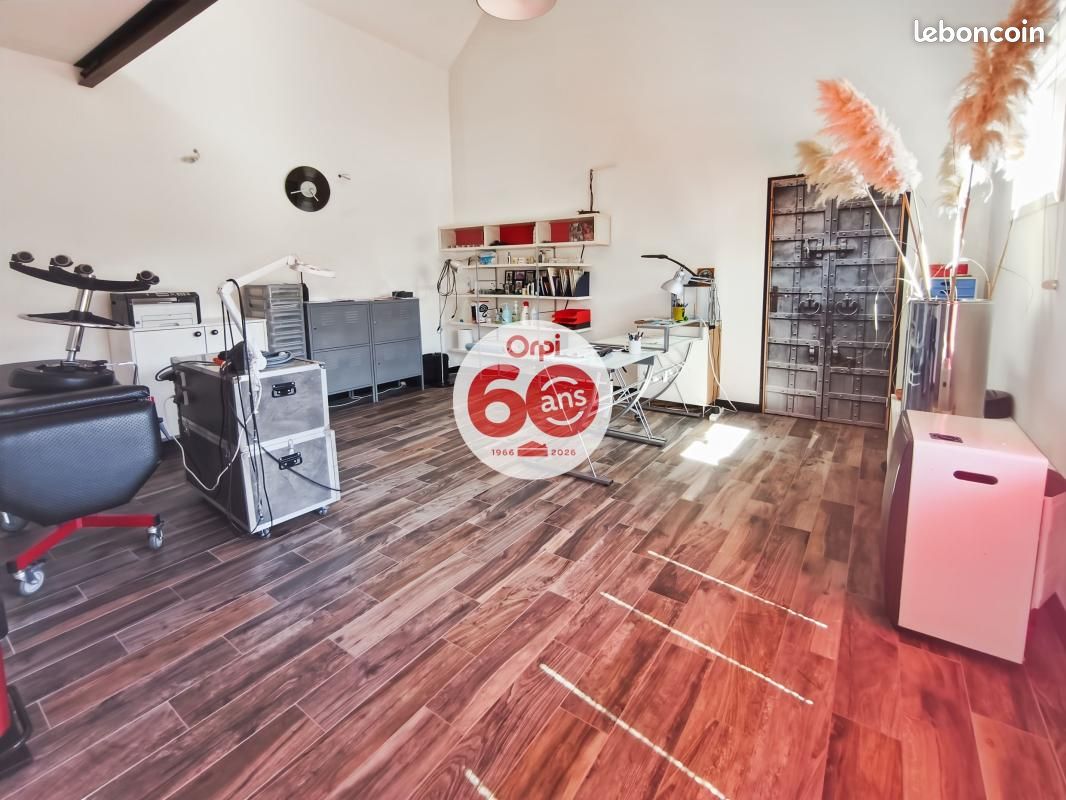 Maison 4 pièces 215 m² (image 7)