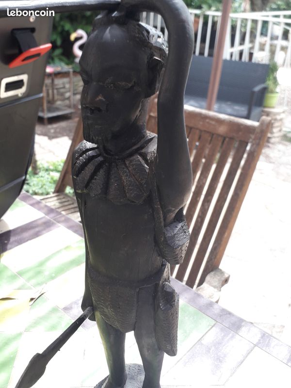 Statue en bois africaine (image 2)
