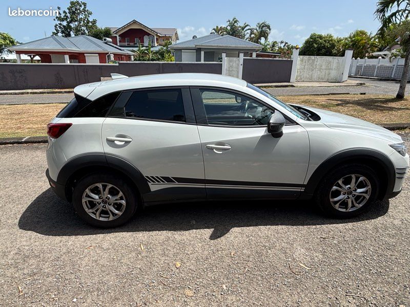Mazda CX3 120 CV (image 4)