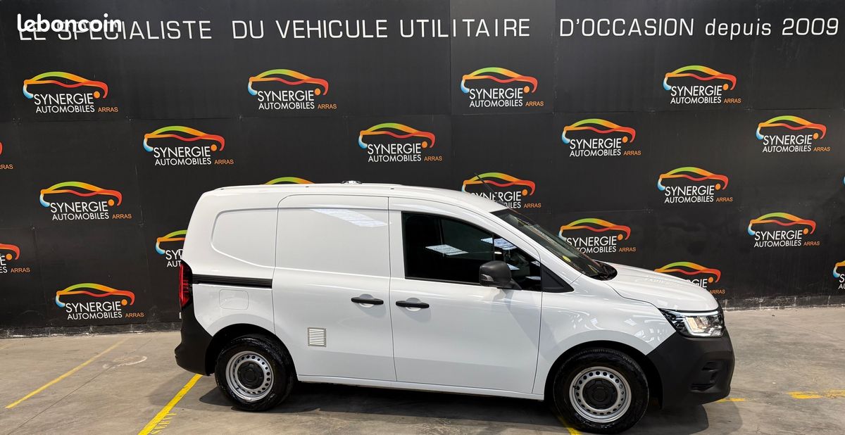 Kangoo van dci 95 ch advance auto 13.198 km 18.325 ht (21.990 ttc) (image 1)