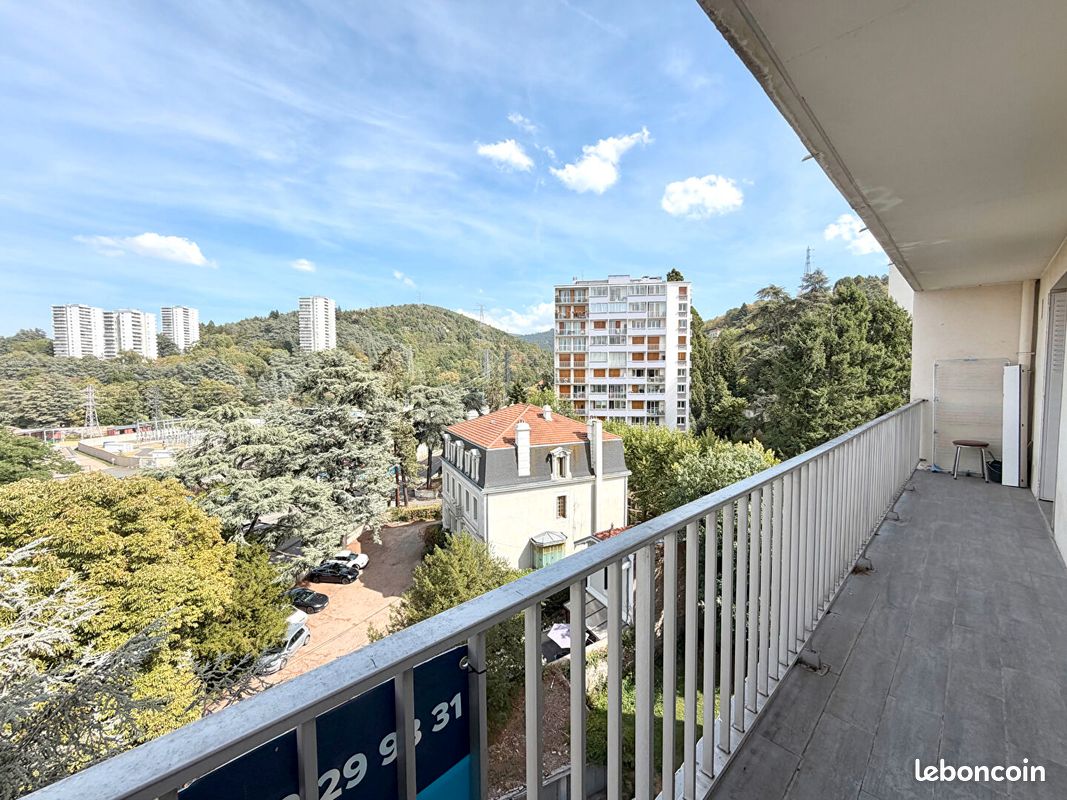 Appartement 3 pièces 58 m² · à Saint-Étienne · 58 m² · 61 000 €