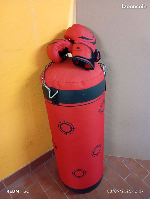 Frappe Domyos DÃ©cathlon Sac De Boxe De Frappe Sacco Boxe Domyos - Main Image