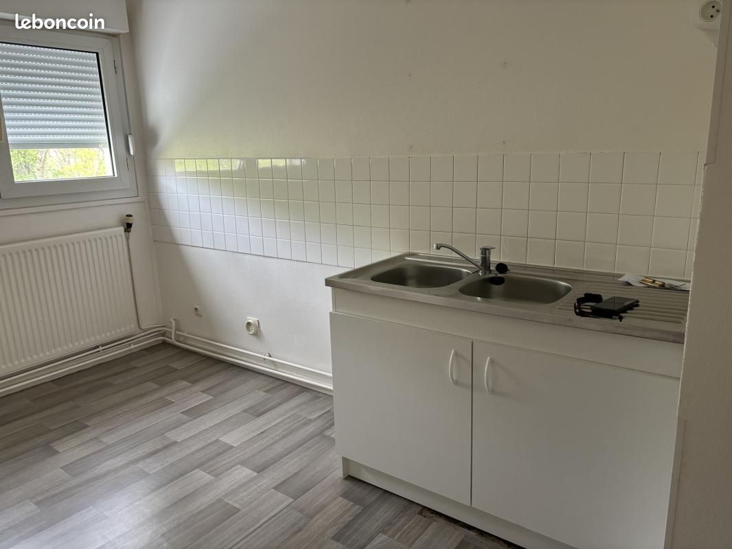 Appartement 3 pièces 70 m² - Treignac 19260 (image principale 4)