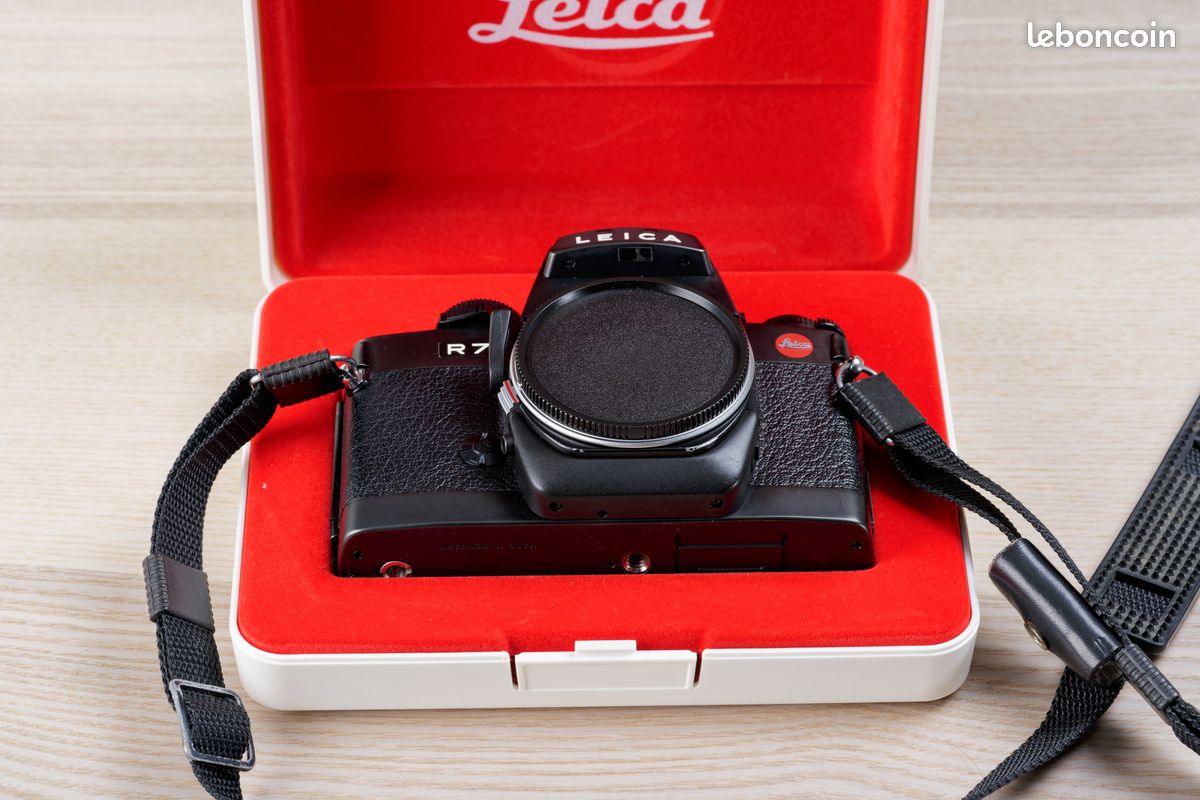 Appareil photo argentique d'occasion