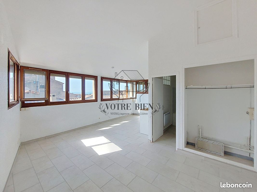 Appartement 1 pièce 30 m² · à Manosque · 30 m² · 450 €
