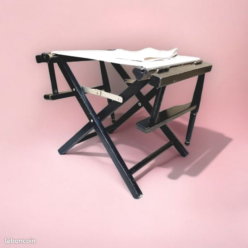 Fauteuil de metteur en scène, créé tout se suite une ambiance ciné dans le cadre d’une décoration atypique dans votre salon produit en bon état (image 5)