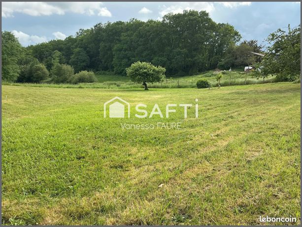 Terrain 672 m² HAUX