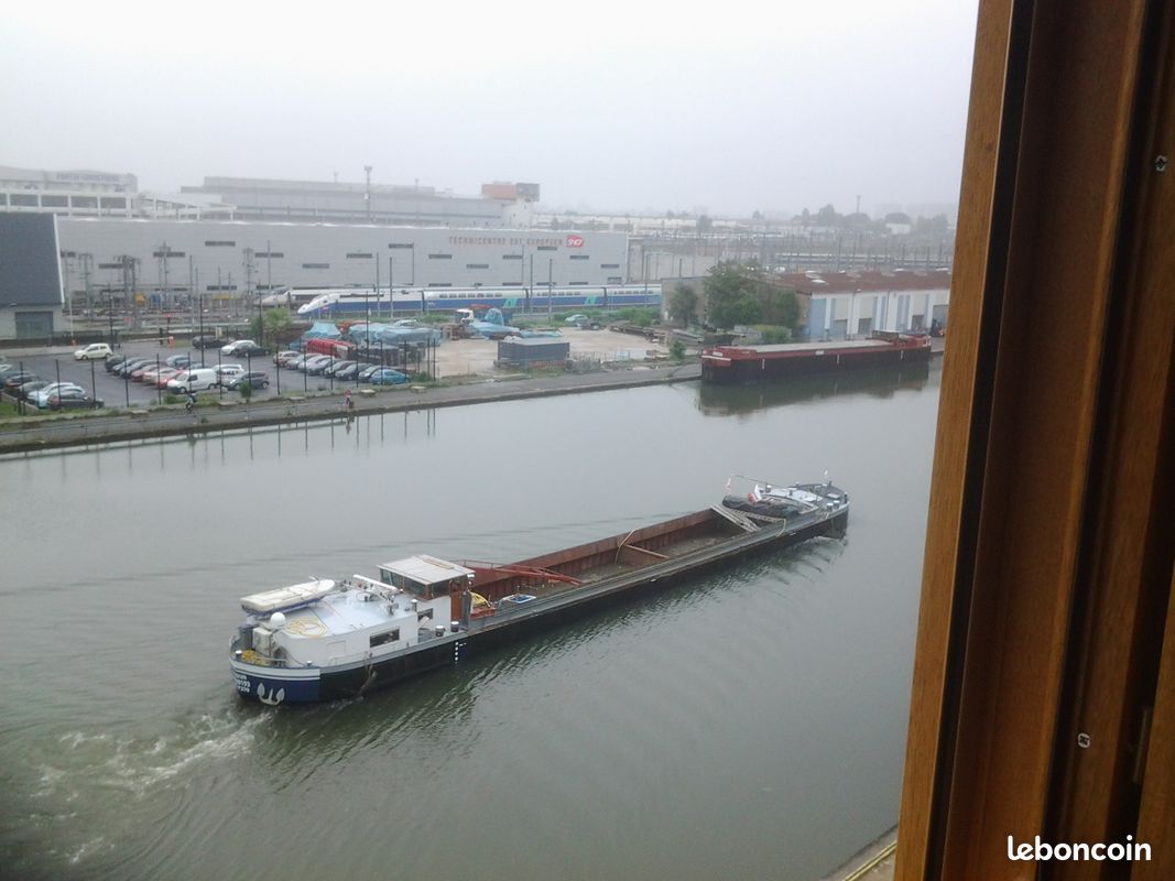 Appartement a louer pantin - 4 pièce(s) - 92 m2 - Surfyn