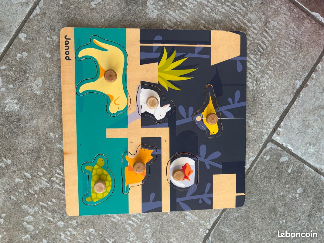 Puzzle en bois (image 1)