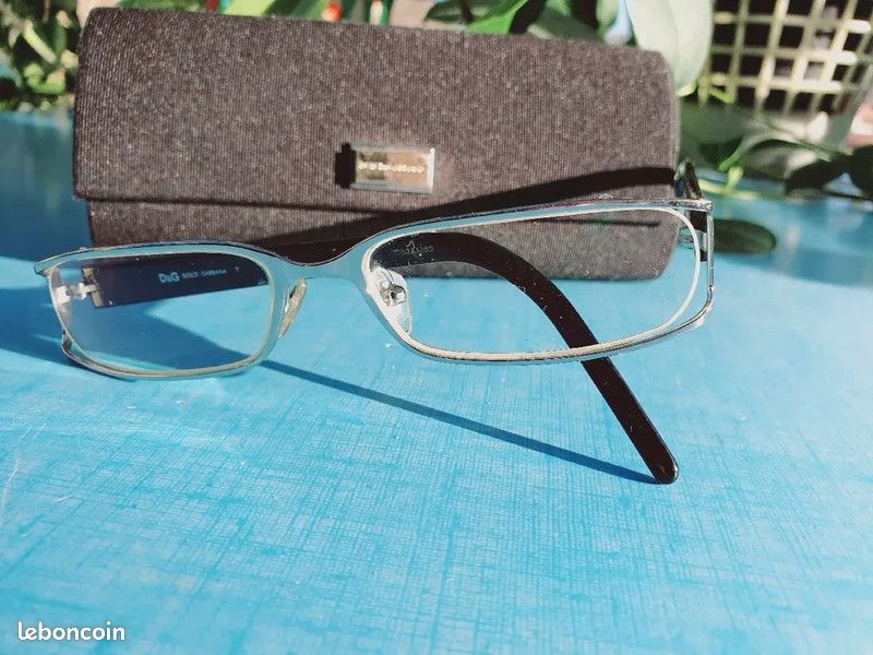 Dolce Gabbana Italie DG monture lunette de vue femme très bon