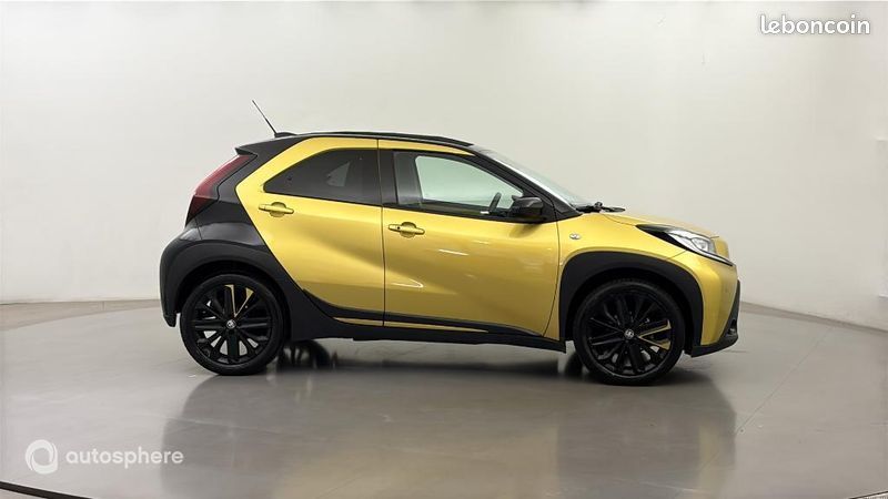 Toyota Aygo X 1.0 VVT-i 72ch Air Collection S-CVT MY24 (image 4)