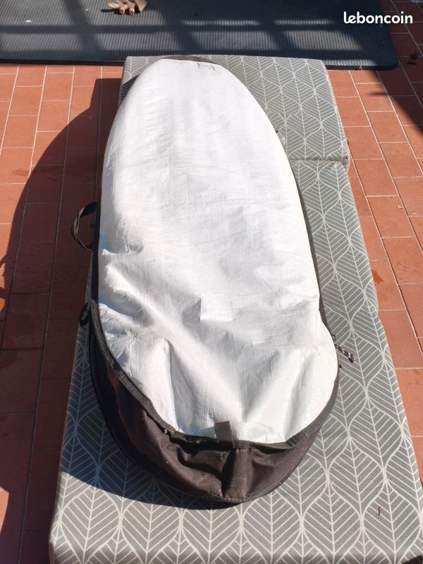Surf Board (image 11)