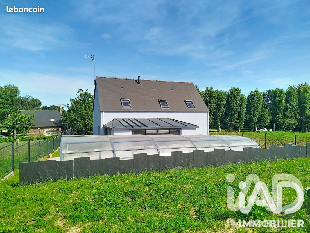 Maison 5 pièces 100 m² · à Baguer-Pican · 100 m² · 345 000 €