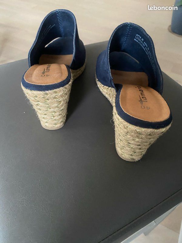 Mules tamaris bleues marine Chaussures