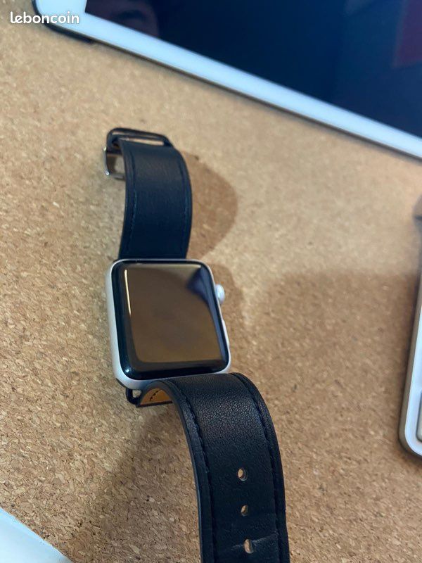 Apple Watch en excellent état (image 3)