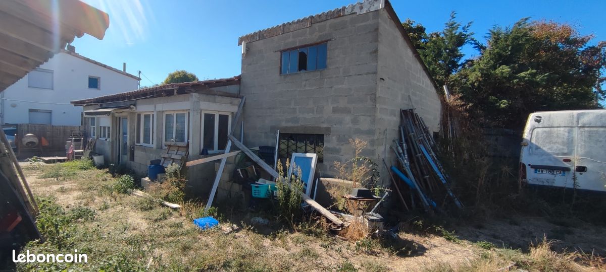Maison 3 pièces 100 m² · à Aucamville · 100 m² · 182 000 €