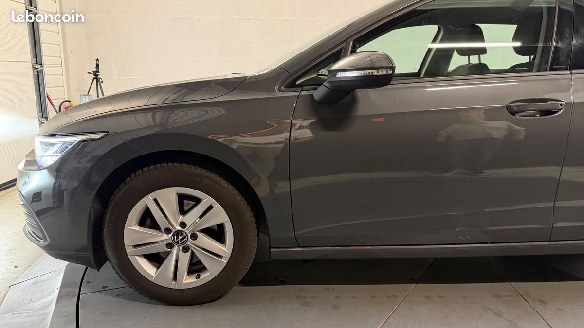 VOLKSWAGEN GOLF SW 1.0 TSI 110ch LIFE PLUS - CARPLAY - ENTRETIEN CONSTRUCTEUR A JOUR (image 10)