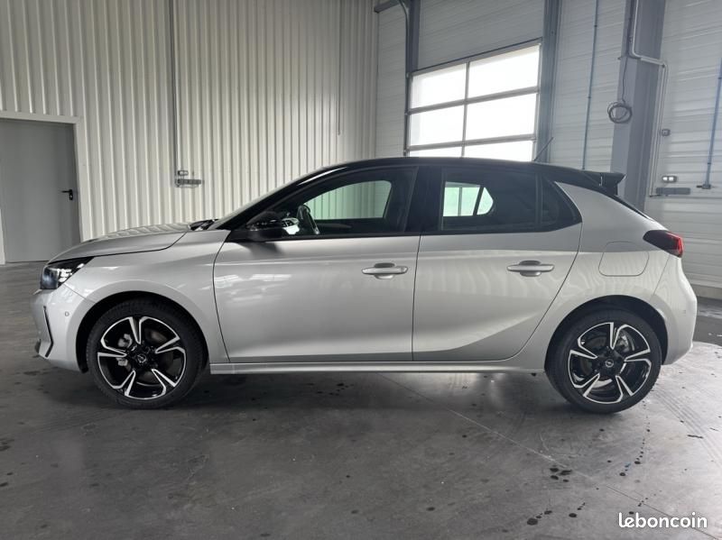 Opel Corsa 1.2 Turbo Hybrid 110ch GS e-DCT6 (image 8)