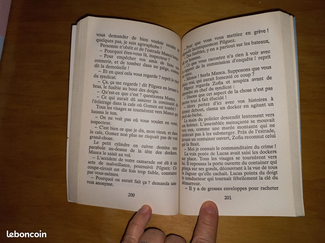 « Sept jours pour une éternité... » de Marc Lévy Ed. Pocket (katia) (image 2)