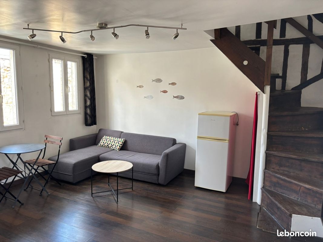 Appartement 1 pièce 23 m² · à Fontainebleau · 23 m² · 620 €/mois