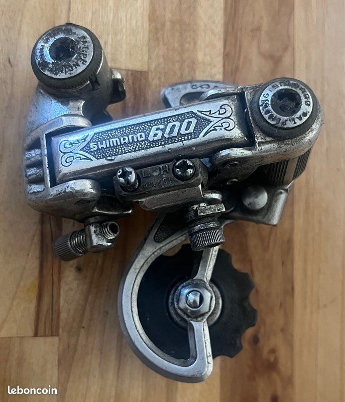 Dérailleur Arrière Vintage SHIMANO 600 RD-6401 Tri-Couleur