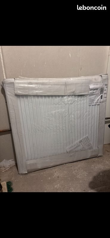 Radiateurs acier blanc – Très bon état (image 1)