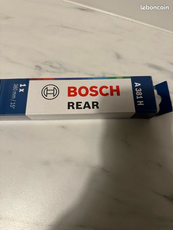 Kit Complet Balais D'essuie-glace Bosch 360 B36005 – 2 Avant (71,1 Cm) + 1 Arrière (27,9 Cm), Technologie Dual-Strike Et HydroDefense