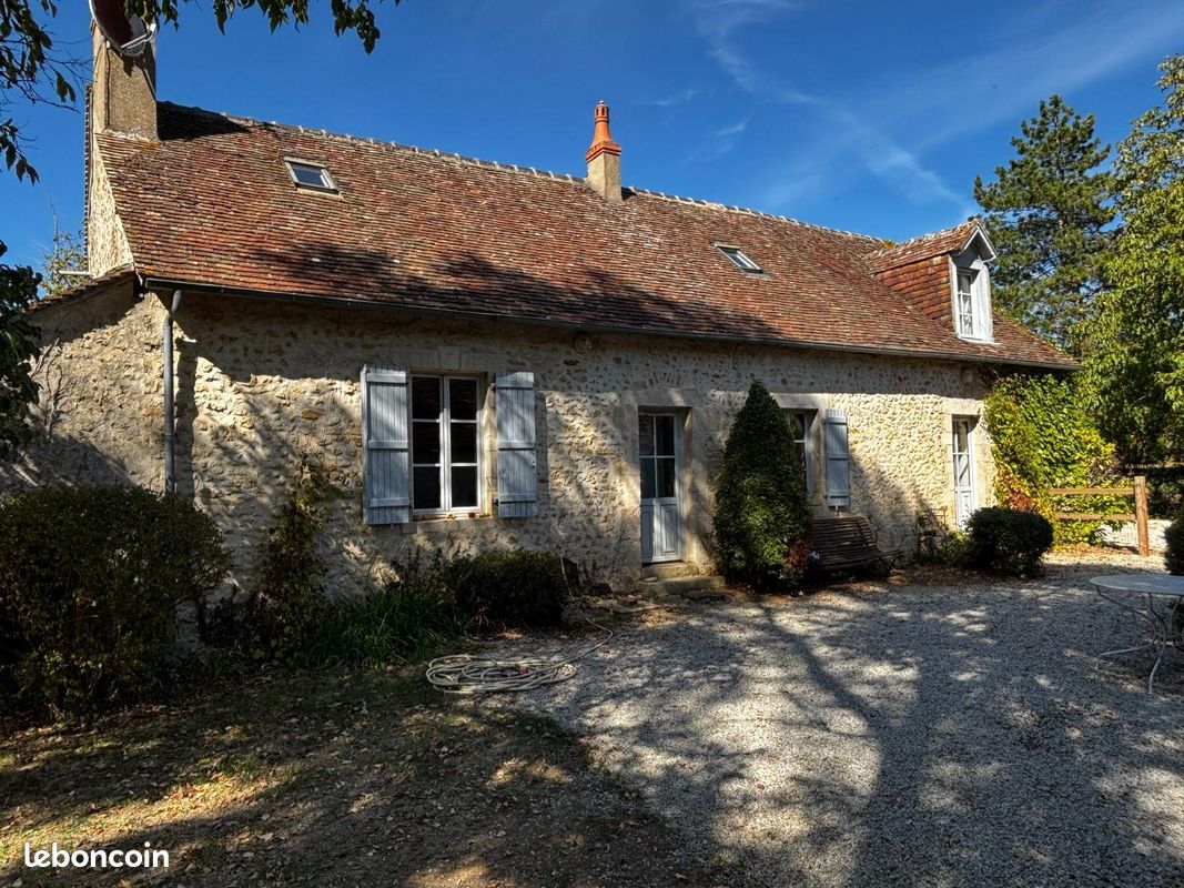 Maison 5 pièces 132 m² · à Courgains · 132 m² · 209 000 €