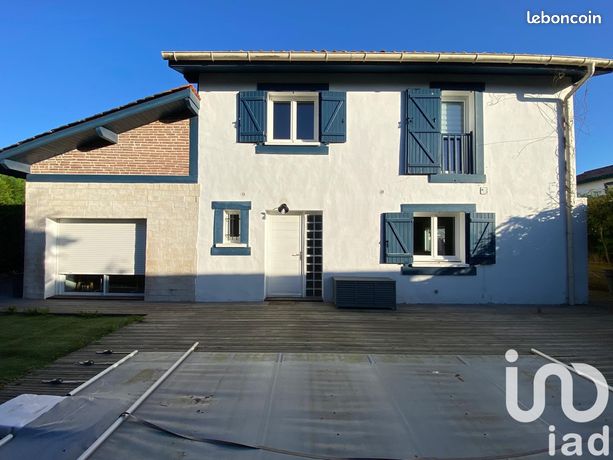 Propriété 5 pièces 164 m²