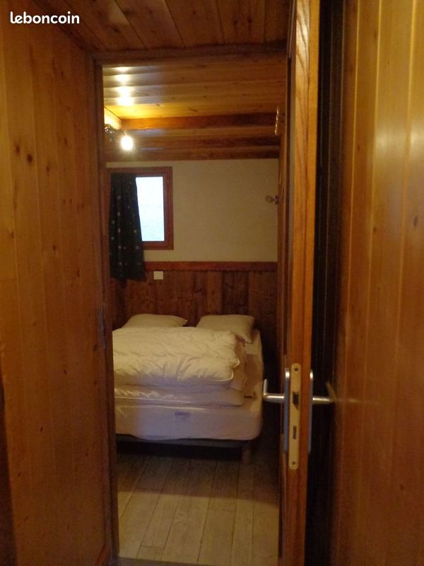 Libre chalet 10 pers fevrier 7 au14 02 et 28/02 à 7/03 à 2200 /2500 euros la Plagne Montalbert 4ch/ 2sdbos/2wc (image 6)