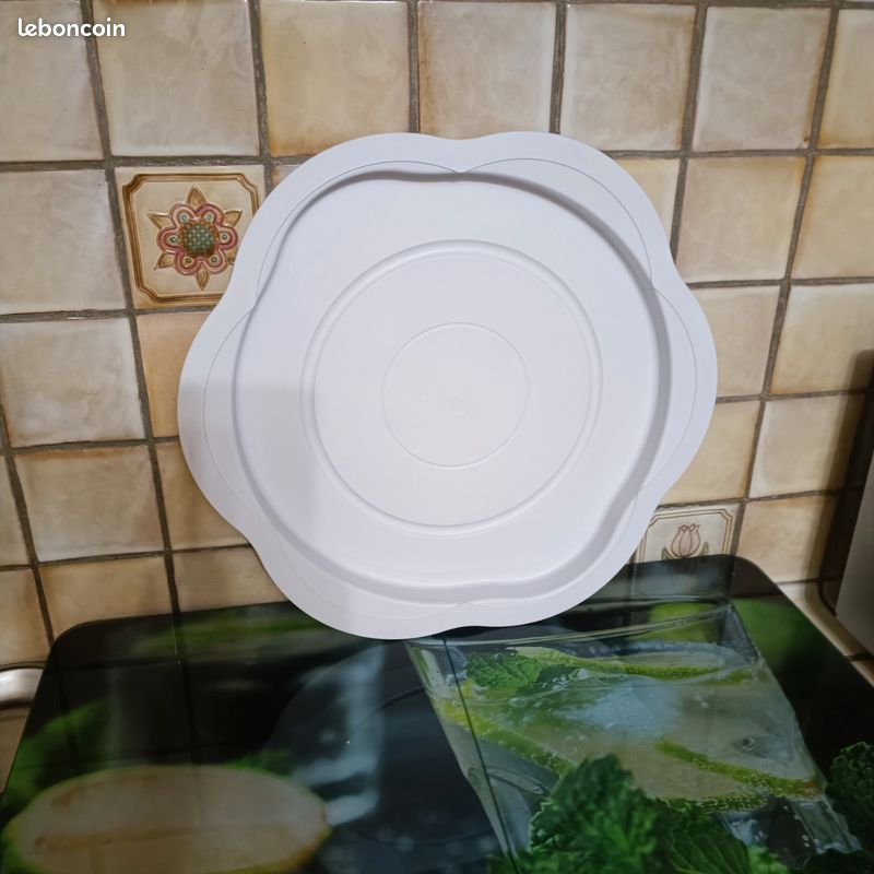 Plateau tournant tupperware (image 2)