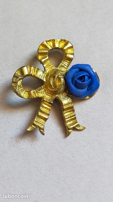 Broche Barrette Vintage Métal Doré Avec Pierre Bleue - Bijou Ancien Sans Marque