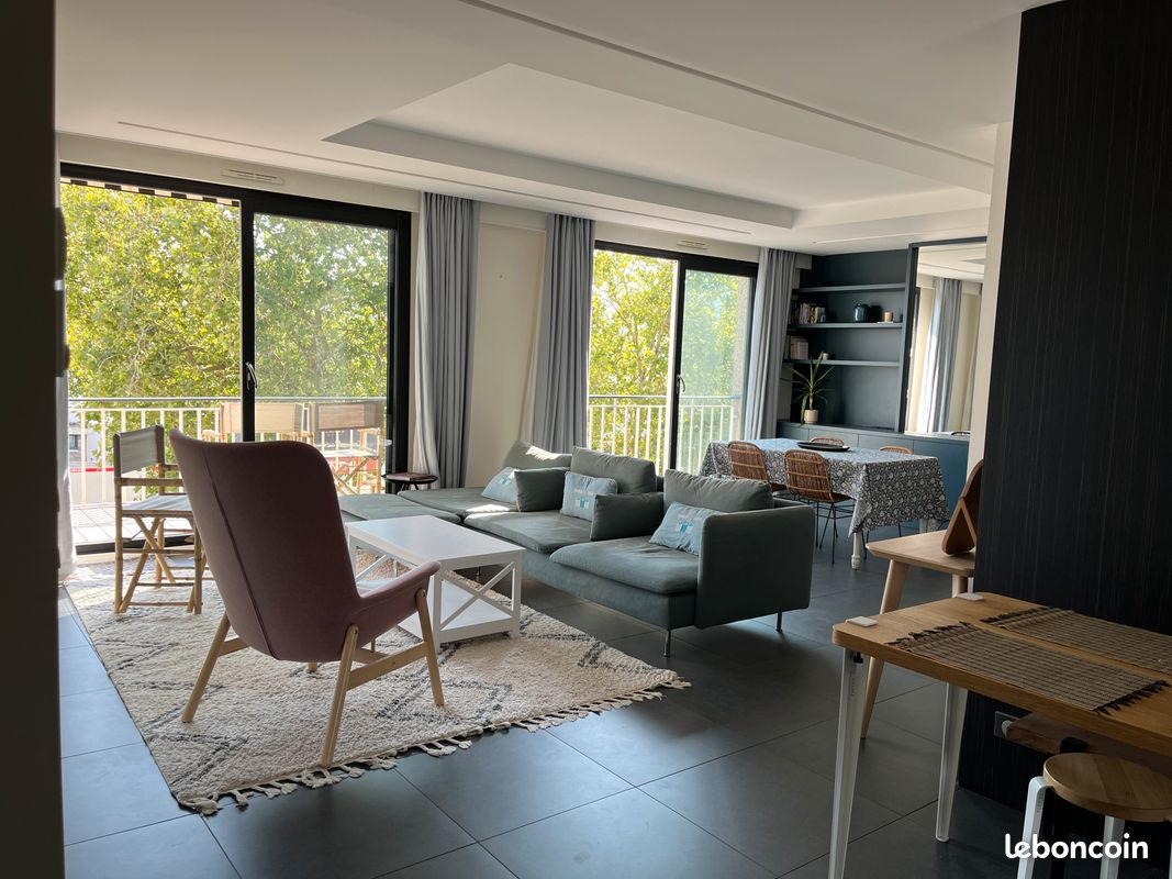 Appartement 5 pièces 100 m² · à Lorient · 100 m² · 1 750 €