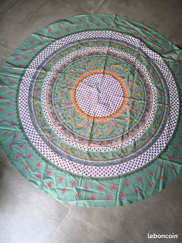 Jolie nappe ronde motif provençal Cigalade (image 2)