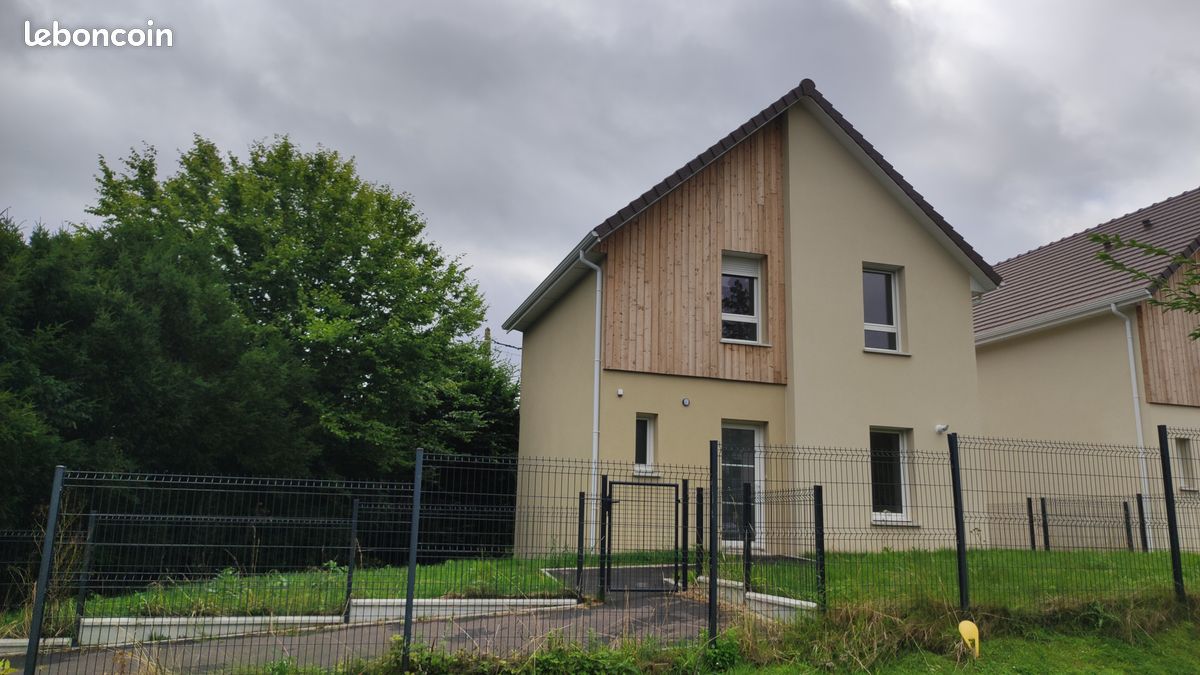 Maison 5 pièces 105 m² · à Grand Bourgtheroulde · 105 m² · 1 240 €/mois