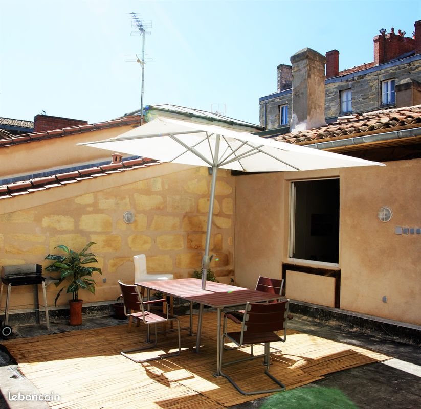 Appartement 5 pièces 150 m² · à Bordeaux · 150 m² · 1 890 €/mois