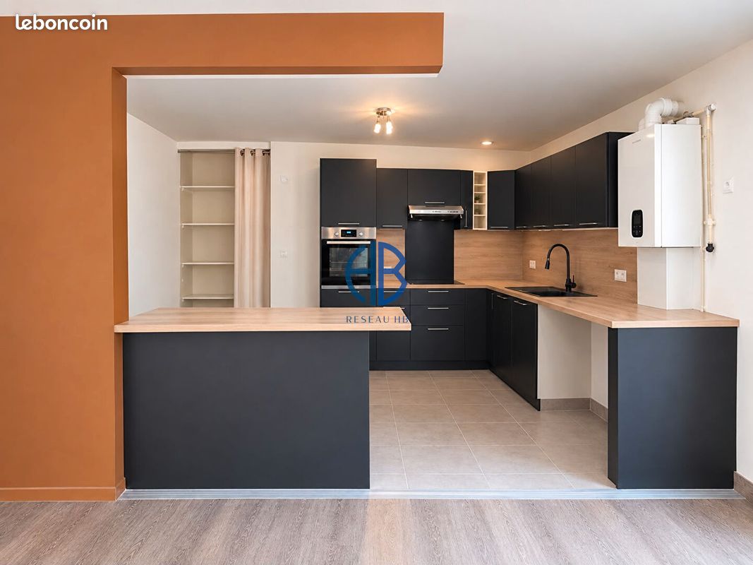 Appartement 3 pièces 73 m² · à La Tour-du-Pin · 73 m² · 158 000 €