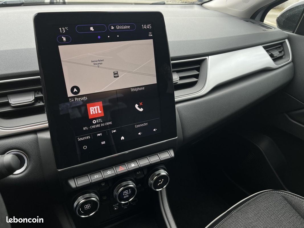 Renault Captur (2) Intens E-Tech hybride 145 -21 (image 17)