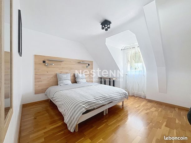 Propriété 5 pièces 165 m²