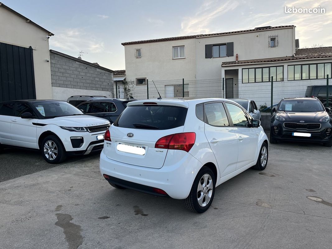 Kia VENGA 1.6 CRDI115 FAP URBAN CHIC (image 4)