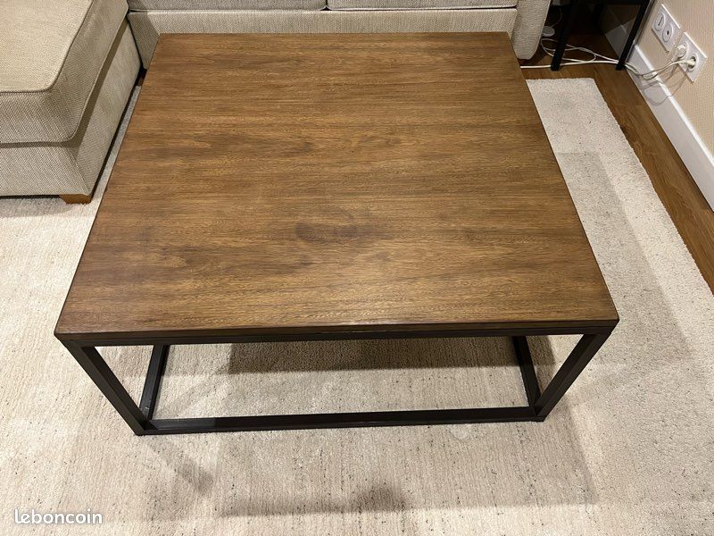 Table basse en bois (image 1)