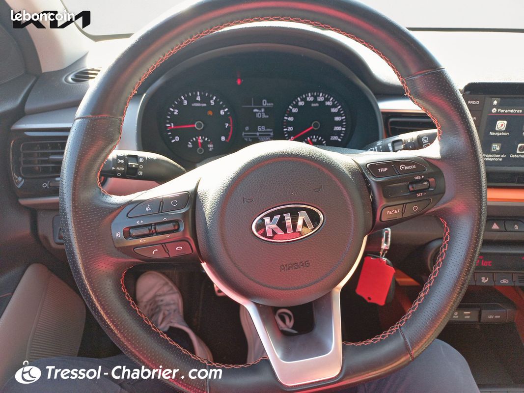 KIA Stonic 1.0 T-GDi 100 ch ISG BVM5 Design (image 20)