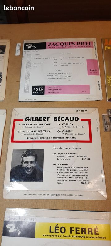 Lot disques vinyles 45T 17cm Variété française Gilbert Becaud Jacques Brel Hugues Aufray Leo Ferre Isabelle Aubret Nicolas Peyrac Jean Ferrat Alain Barriere Enrico Macias Guy Bedos Pierre Repp (image 14)