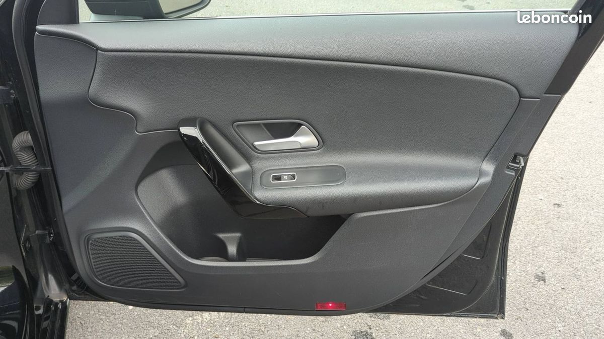 Mercedes Classe A IV 160 BM6 Business Line (image 23)