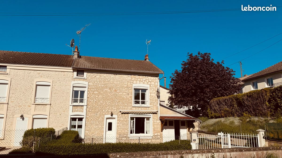 Maison 4 pièces 120 m² · à Épineuil · 120 m² · 140 400 €