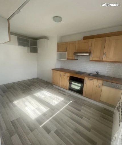 Appartement 2 pièces 35 m² · à Faches-Thumesnil · 35 m² · 680 €