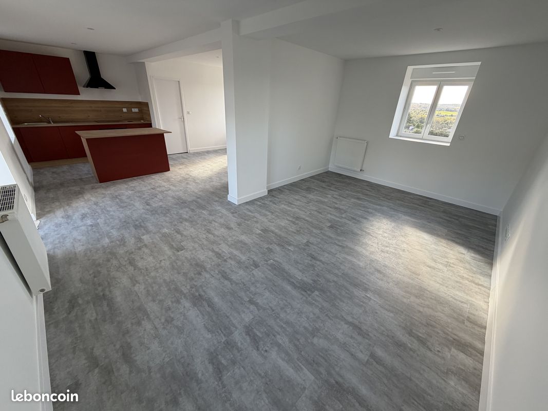 Maison 5 pièces 101 m² · à Botsorhel · 101 m² · 830 €/mois