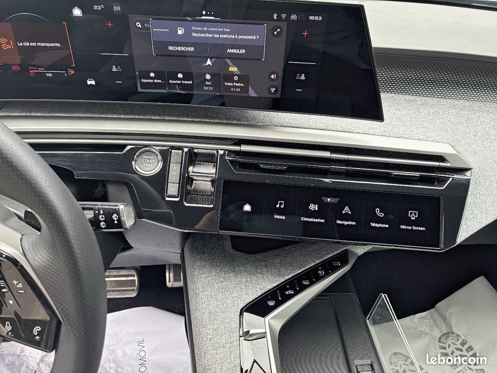 Peugeot 5008 Hybrid 145 ch e-DCS6 GT (image 13)